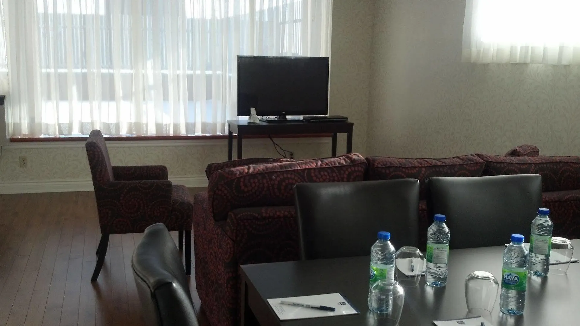 Best Western Plus Montreal Downtown- Hotel Europa
