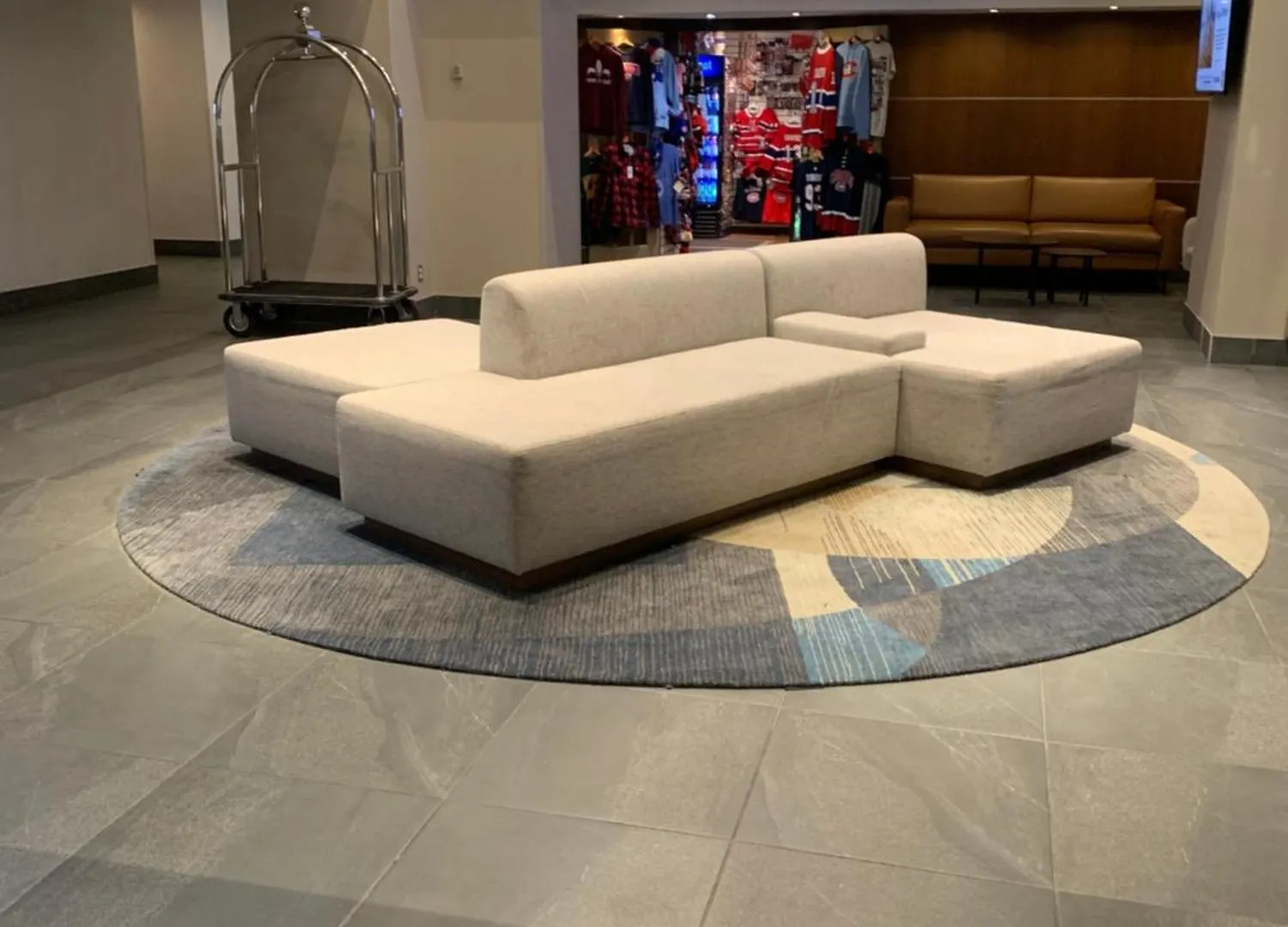 Best Western Plus Montreal Downtown- Hotel Europa